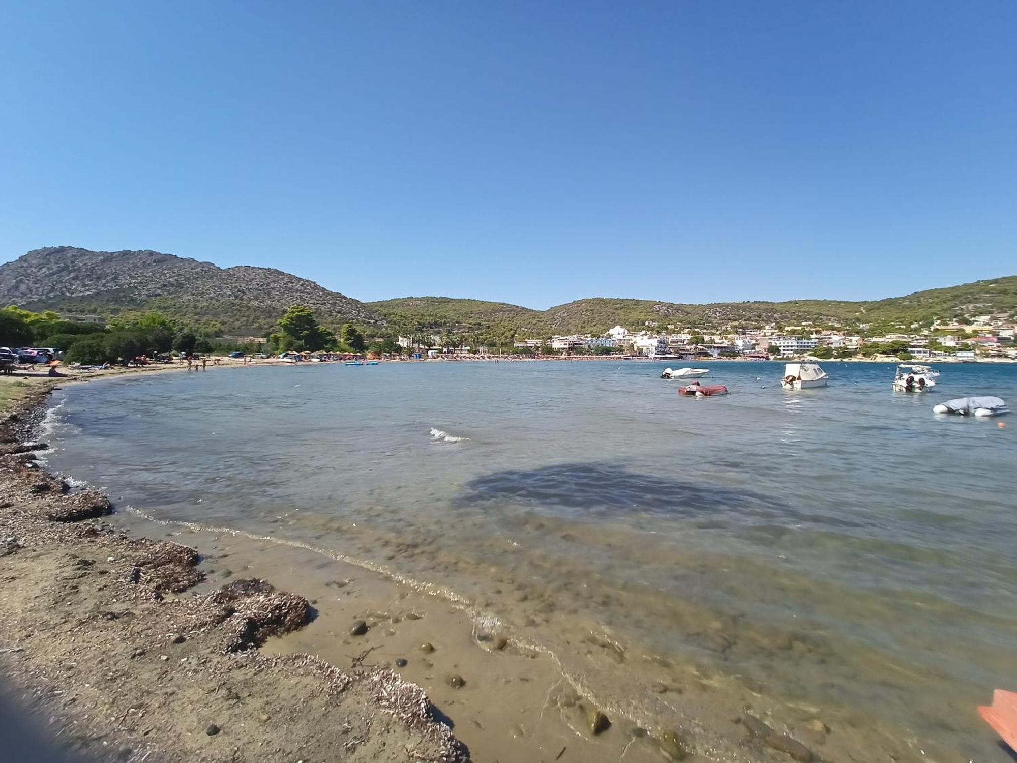 Finikas Rooms Agia Marina  Buitenkant foto