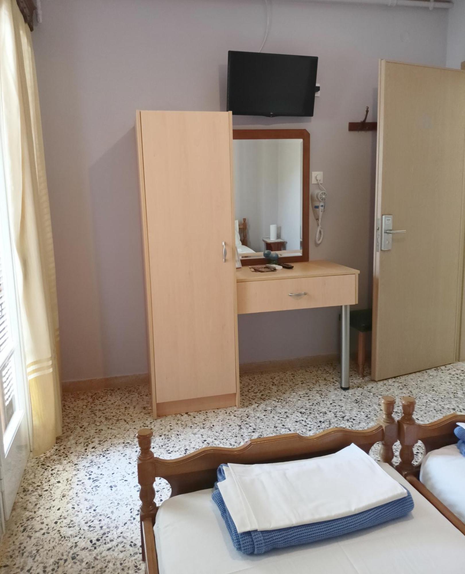 Finikas Rooms Agia Marina  Kamer foto