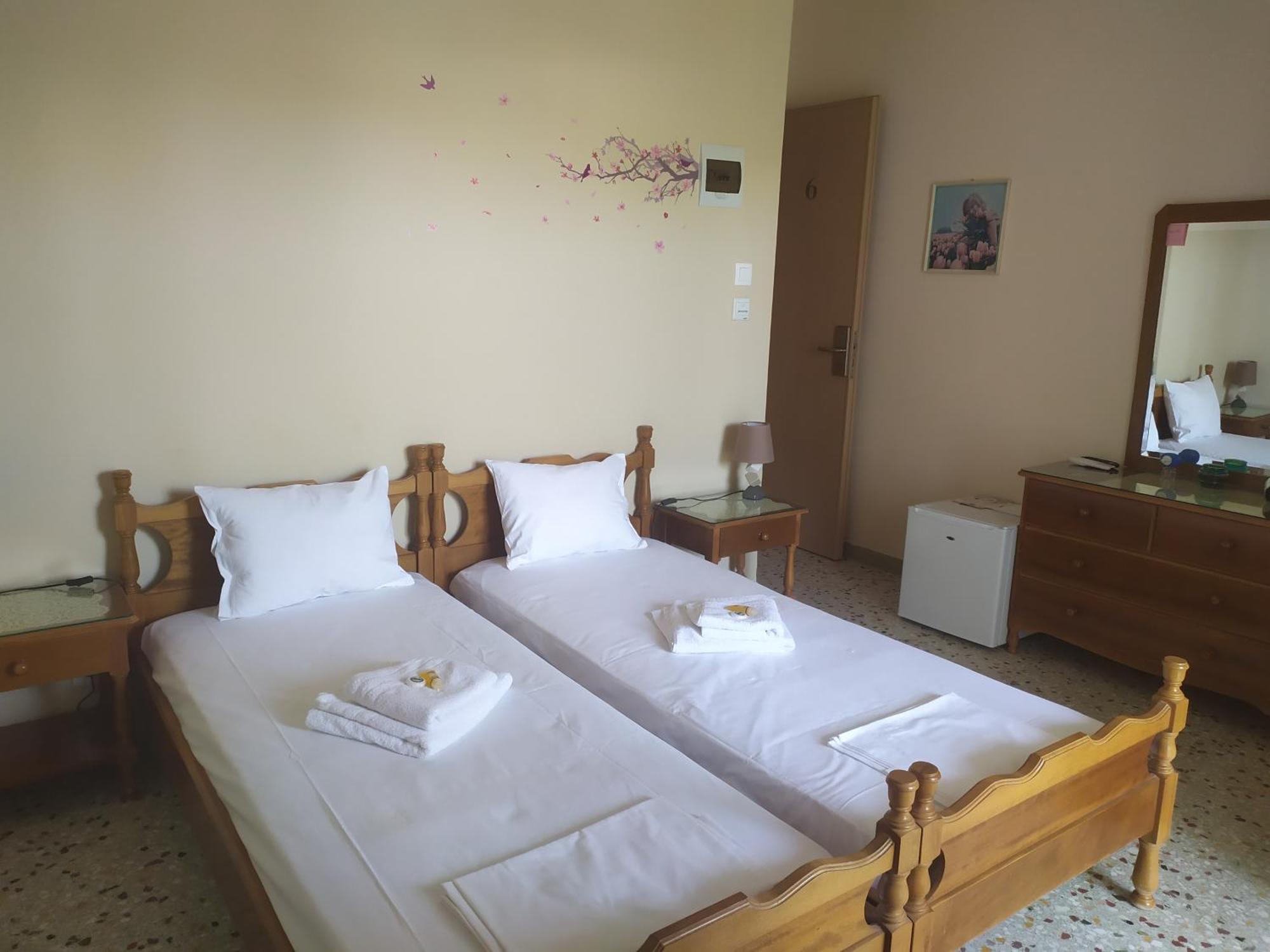 Finikas Rooms Agia Marina  Kamer foto
